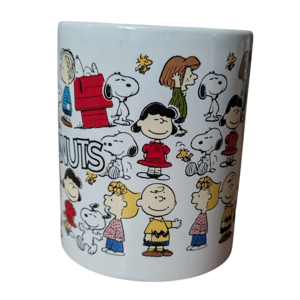 Peanuts Characters Mug - Picture 3 of 6